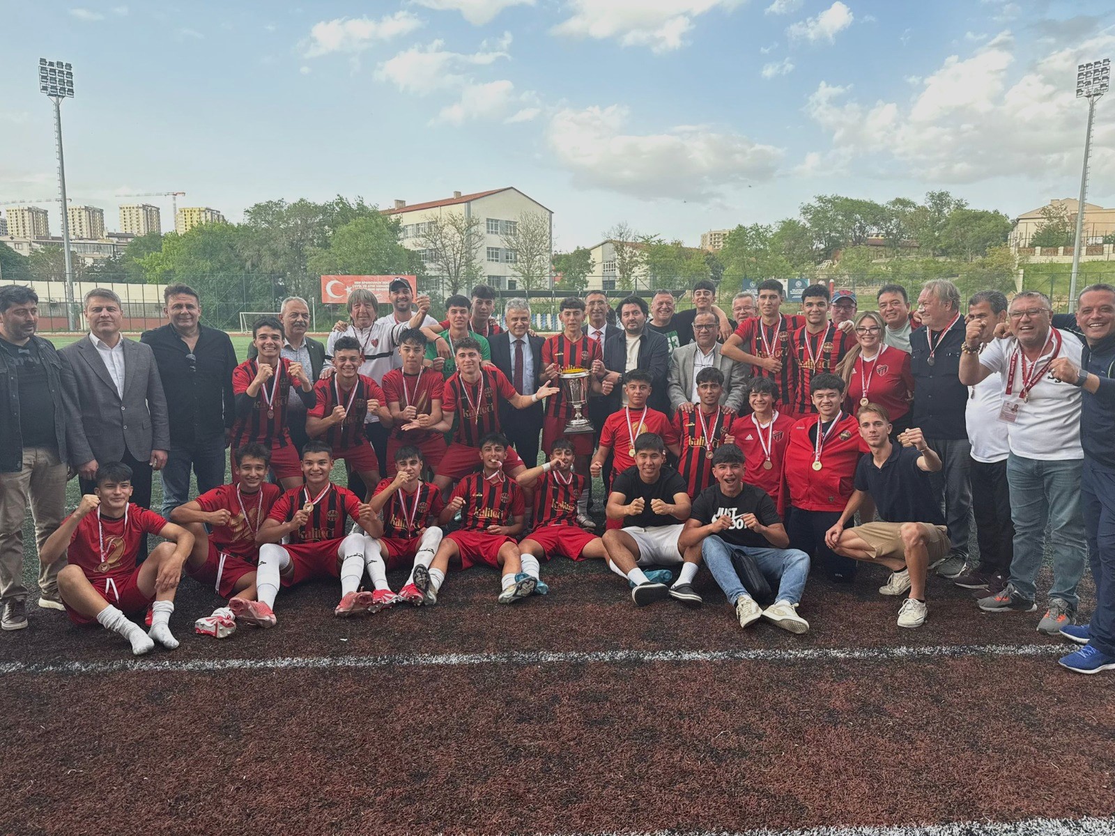 U16 Türkiye Şampiyonası'nda Şampiyon Kuşadası Küçükada Spor Oldu